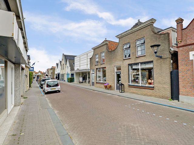 Boompjesstraat 27, Strijen