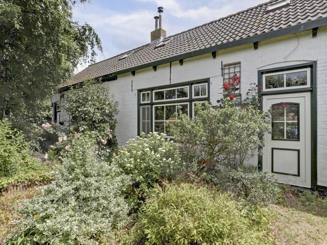Roelshoekweg 18, Krabbendijke