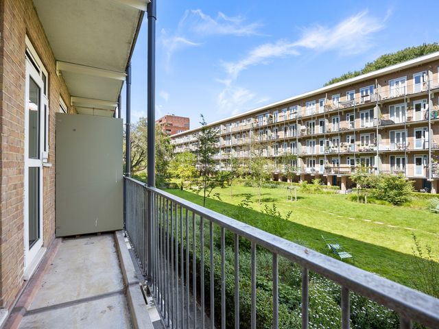 Willem de Zwijgerlaan 120H, Amsterdam