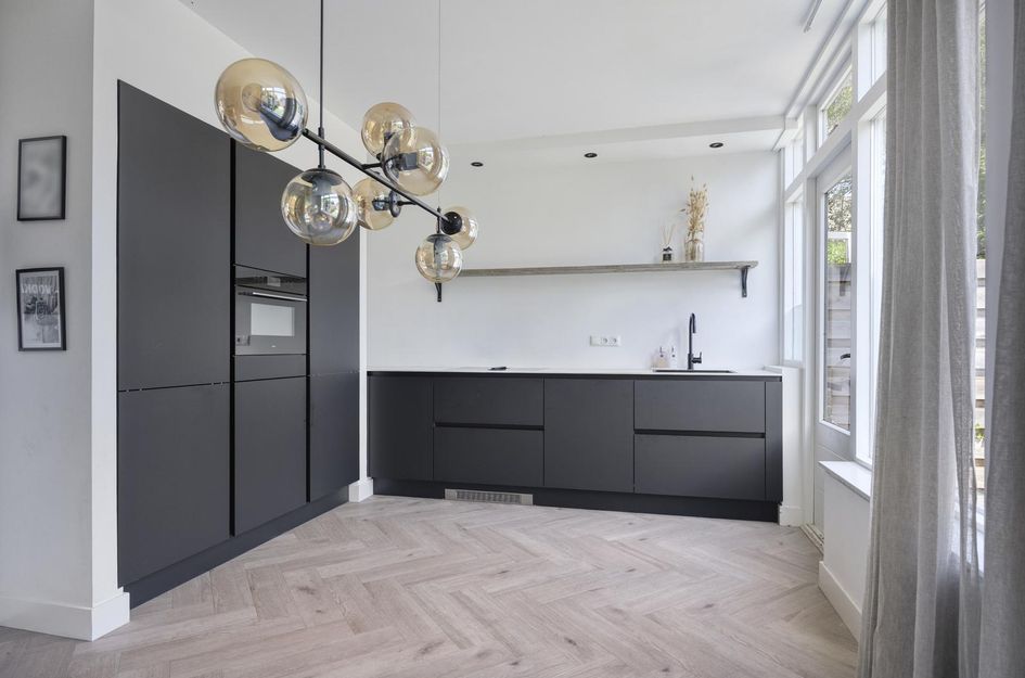 Van Anrooijstraat 172