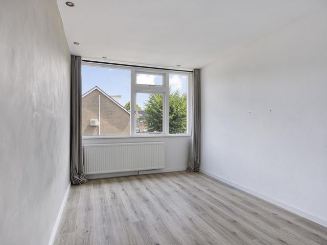 Van Anrooijstraat 172, Oss