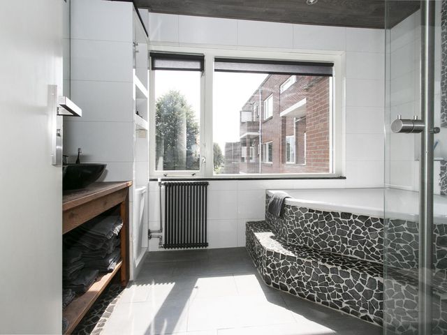Dries 85, Weert