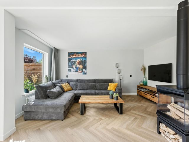 De Vang 12, Alblasserdam