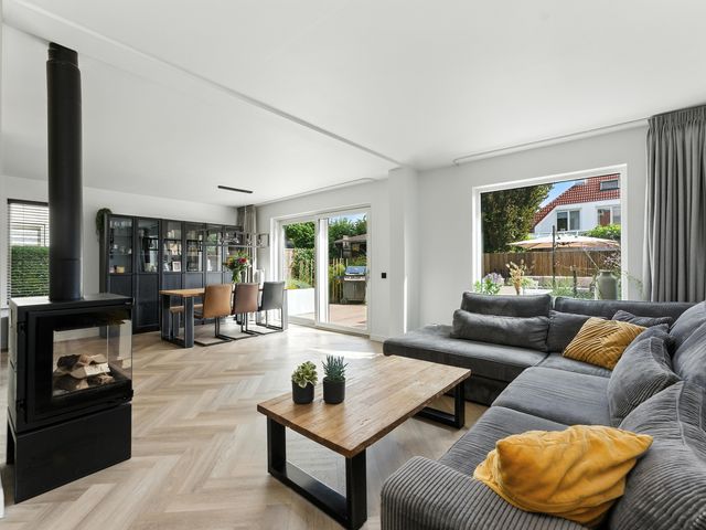 De Vang 12, Alblasserdam