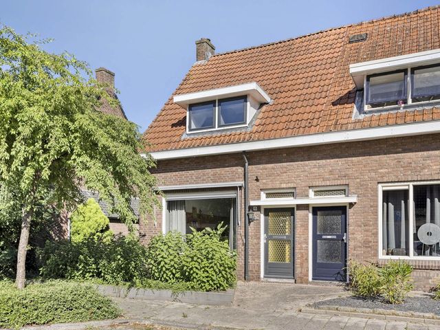 Saturnusstraat 16, Enschede