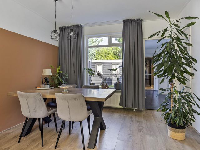 Saturnusstraat 16, Enschede