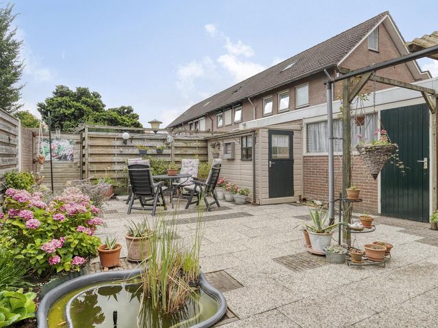 IJsselstraat 20, Terneuzen