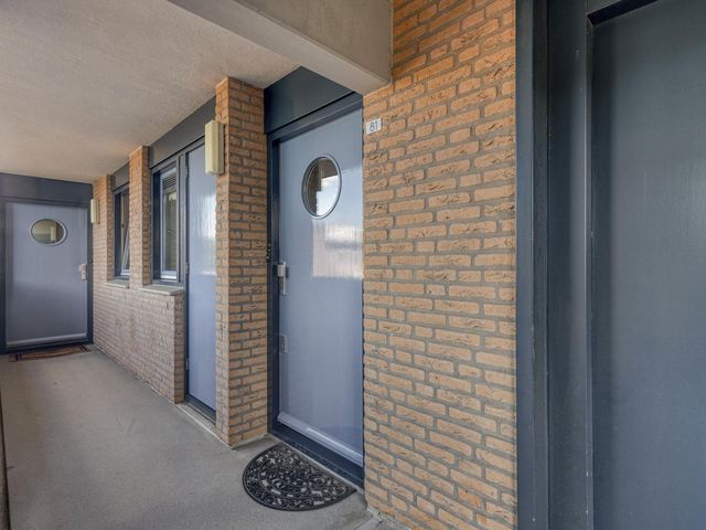 Serenadelaan 81, Barendrecht