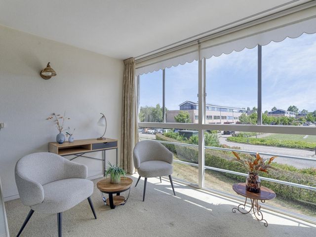 Serenadelaan 81, Barendrecht