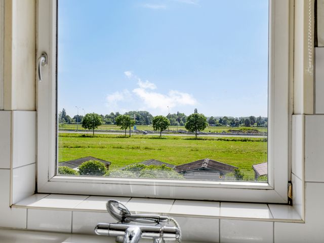 Vrouwenweg 25, Leiden