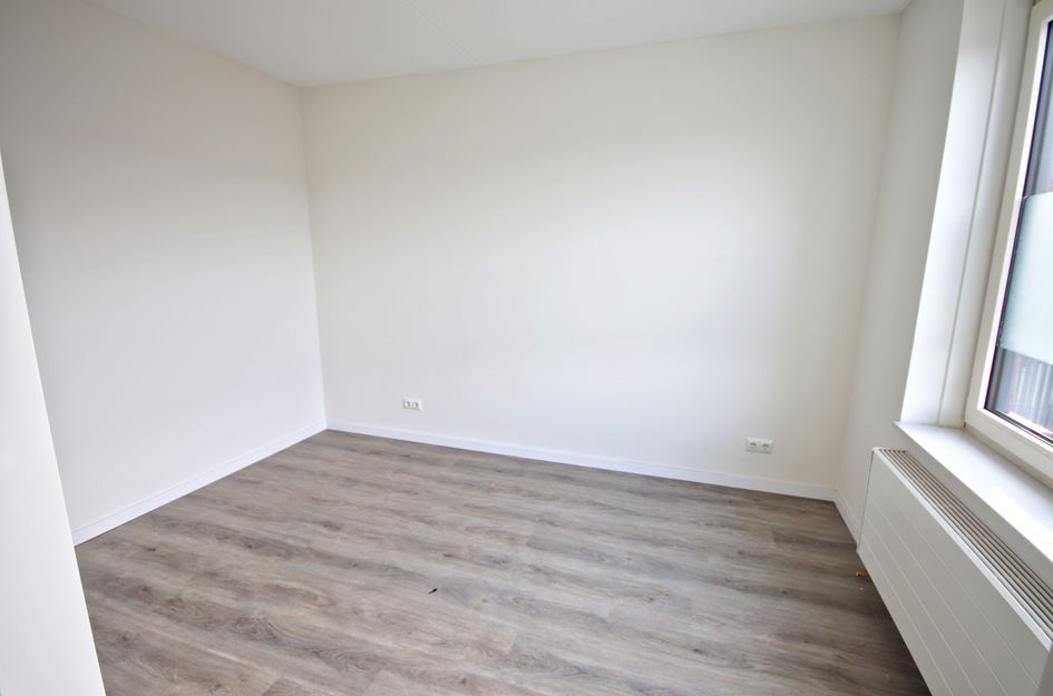 Beekstraat 77 32