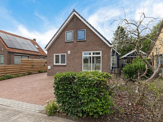 Hoofdweg 238, Nijeholtpade