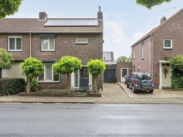 Sterre der Zeeplein 4, Papenhoven