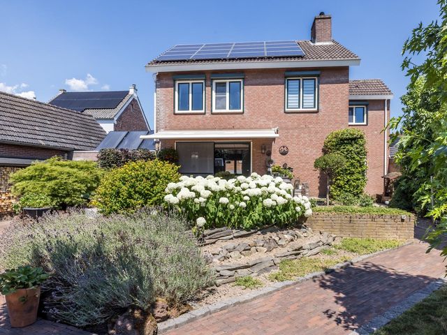 Oude Baan 39, Buchten