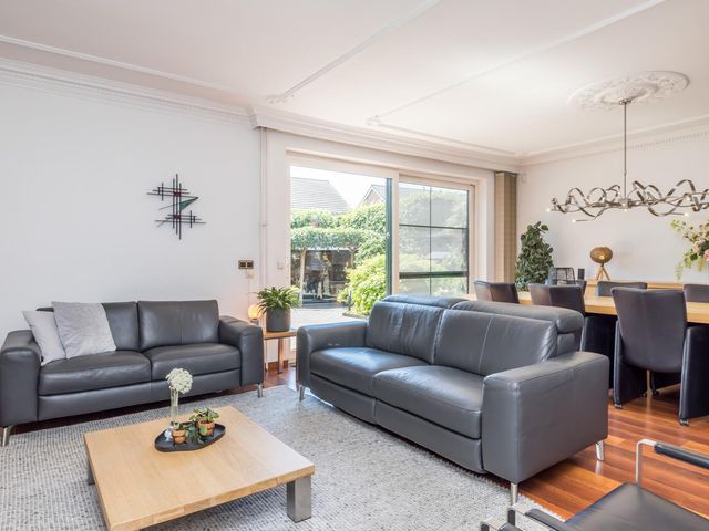 Oude Baan 39, Buchten