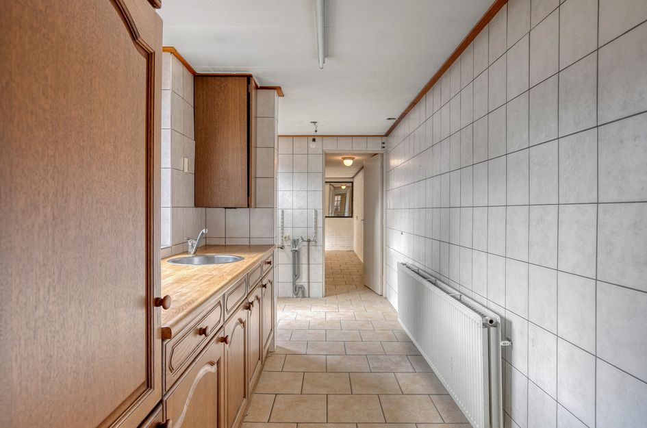 Oeverstraat 57