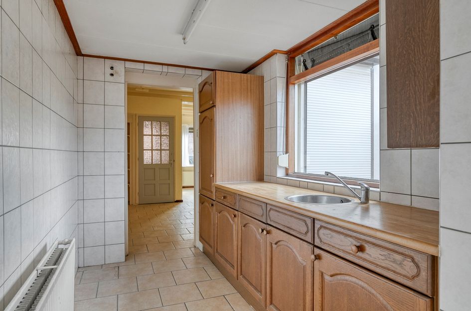 Oeverstraat 57