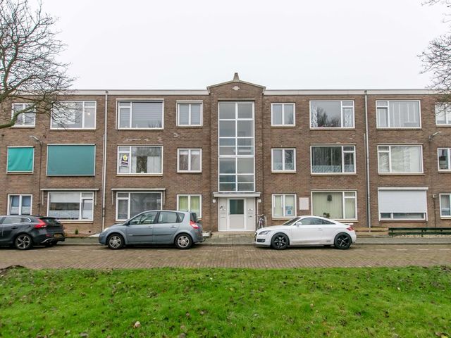 Hendrick Avercamplaan 30, Vlissingen