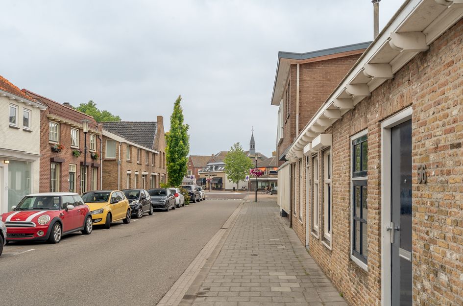 Dorpsstraat 56