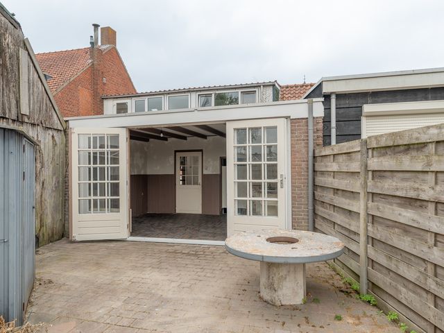 Dorpsstraat 56, Krabbendijke