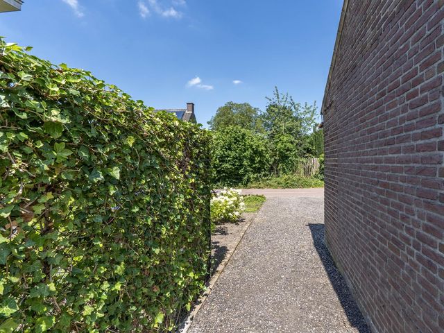 Grotestraat 110, Vierlingsbeek