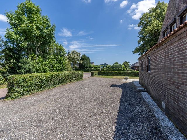 Grotestraat 110, Vierlingsbeek