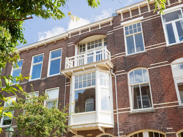 Van Loostraat 64, Den Haag