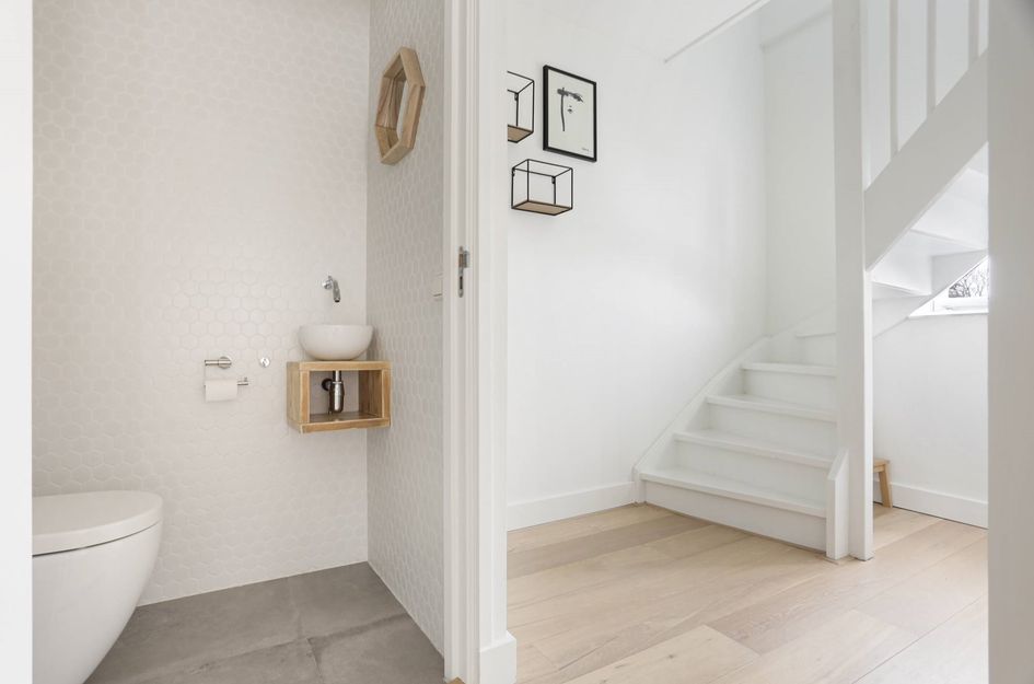 van Limburg Stirumstraat 9