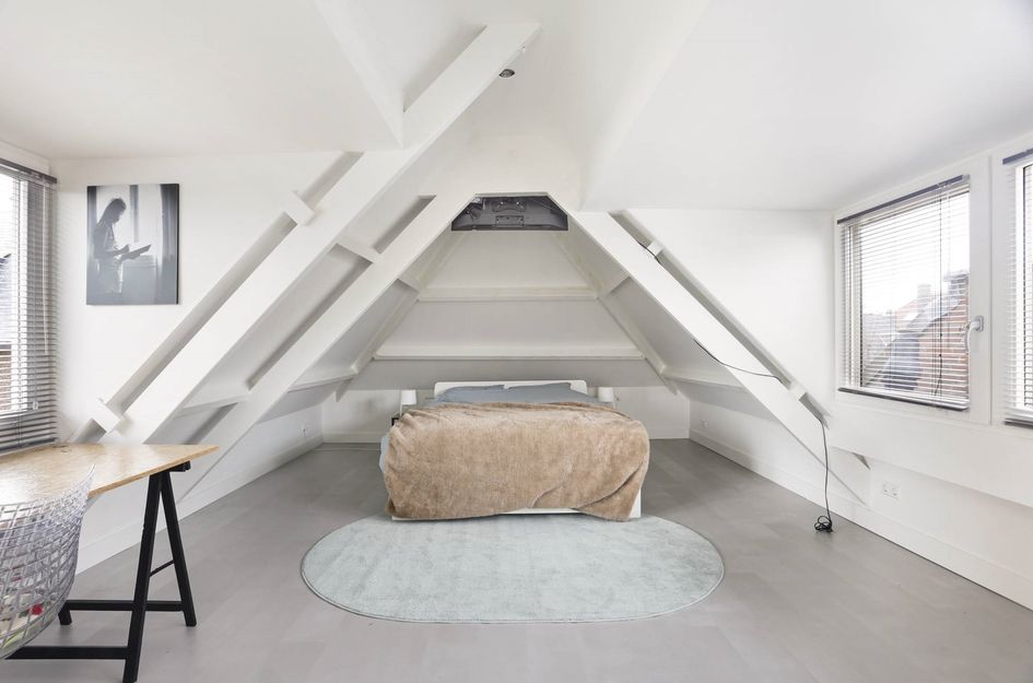 van Limburg Stirumstraat 9