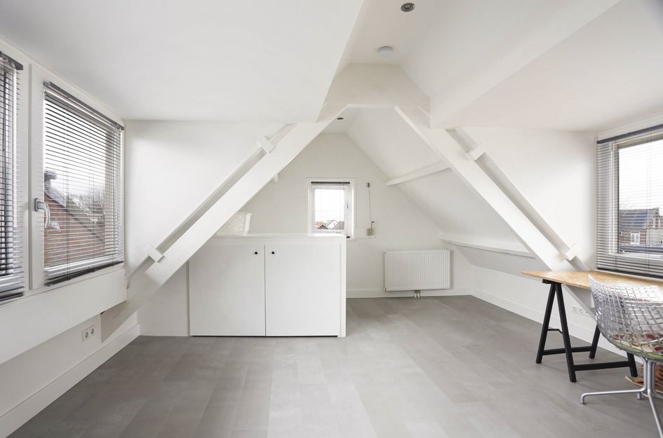van Limburg Stirumstraat 9