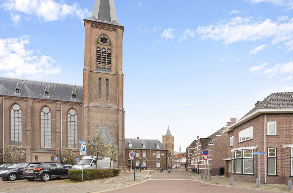 van Limburg Stirumstraat 9