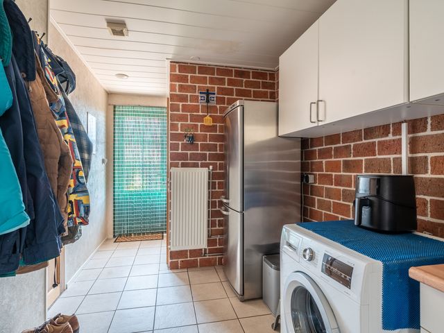 Kerkstraat 16, Scheemda