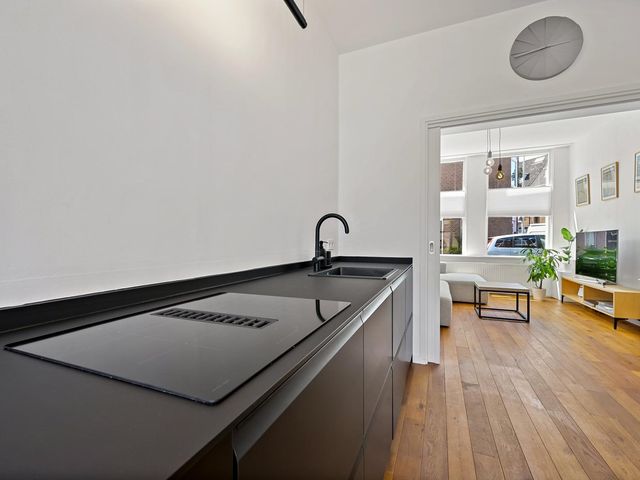 Ripperdastraat 77, 'S-Gravenhage
