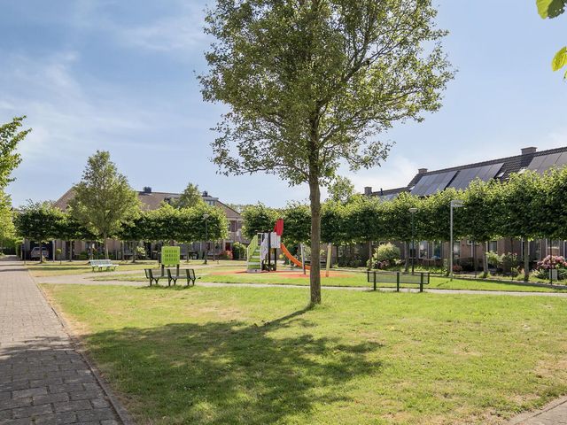 Lindehof 116, 'S-Gravendeel
