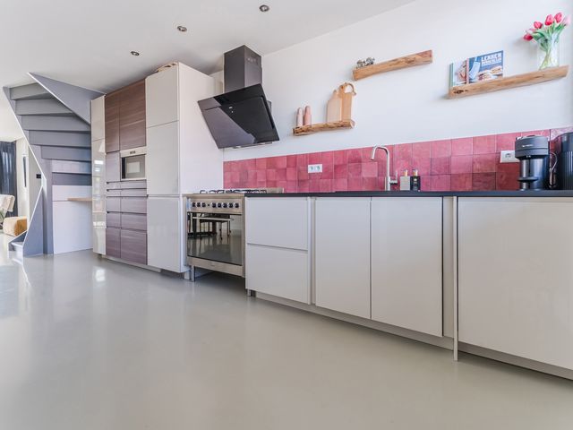 Drechtlaan 60, Leimuiden
