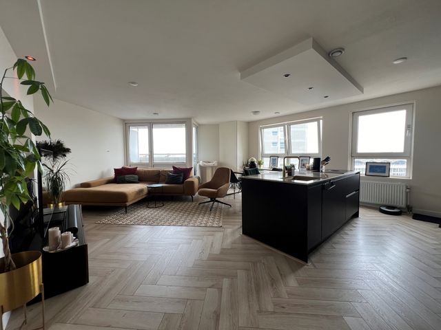 Gevers Deynootweg 1096A, Den Haag