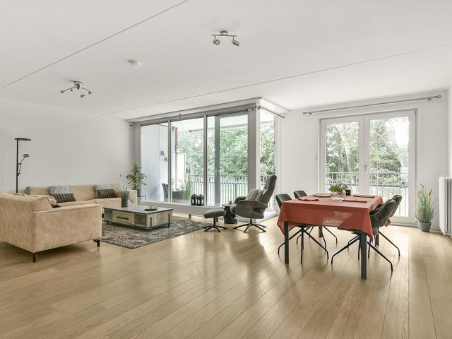 Vesting 10, Vijfhuizen
