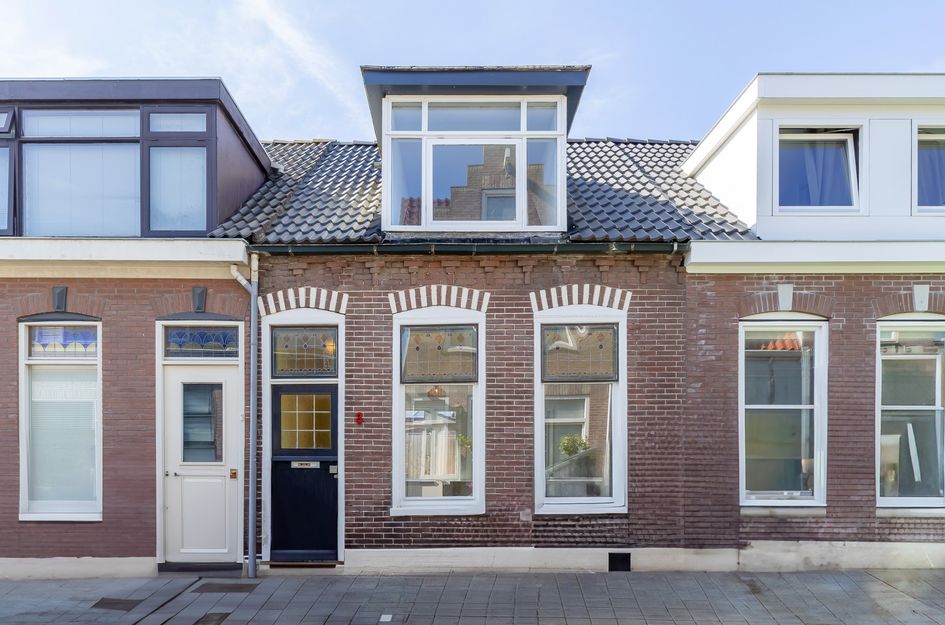 Cornelis Evertsenstraat 8