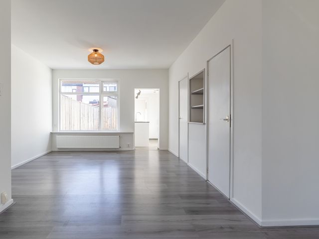 Cornelis Evertsenstraat 8, Den Helder