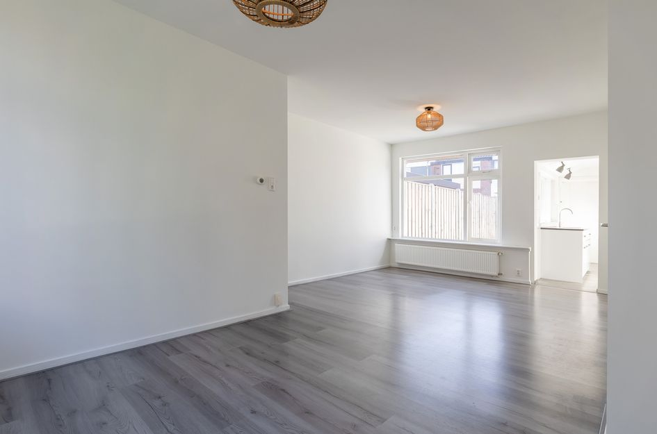 Cornelis Evertsenstraat 8