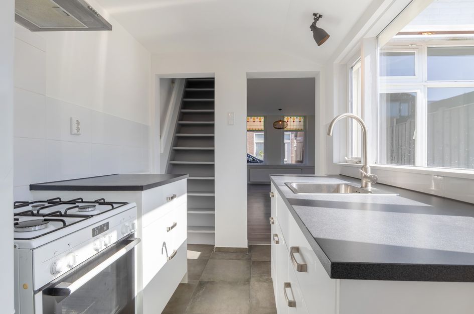 Cornelis Evertsenstraat 8