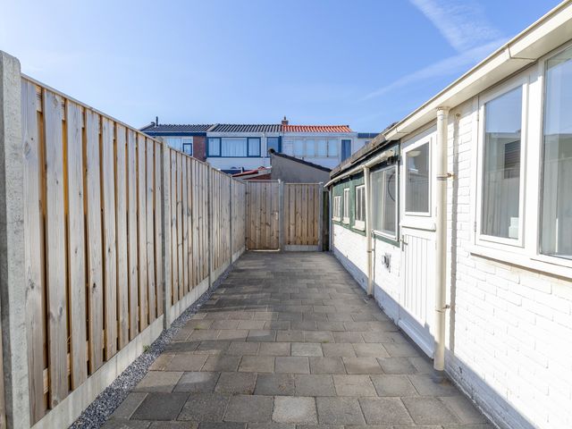Cornelis Evertsenstraat 8, Den Helder