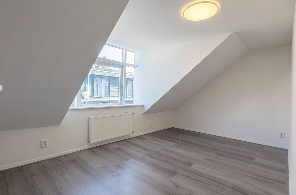 Cornelis Evertsenstraat 8