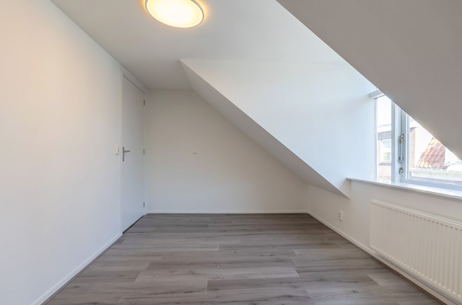 Cornelis Evertsenstraat 8