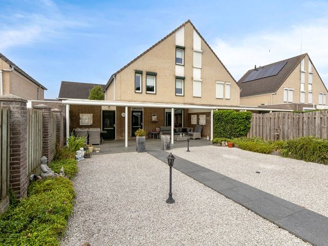 Aan De Sniemeulen 7, Neer