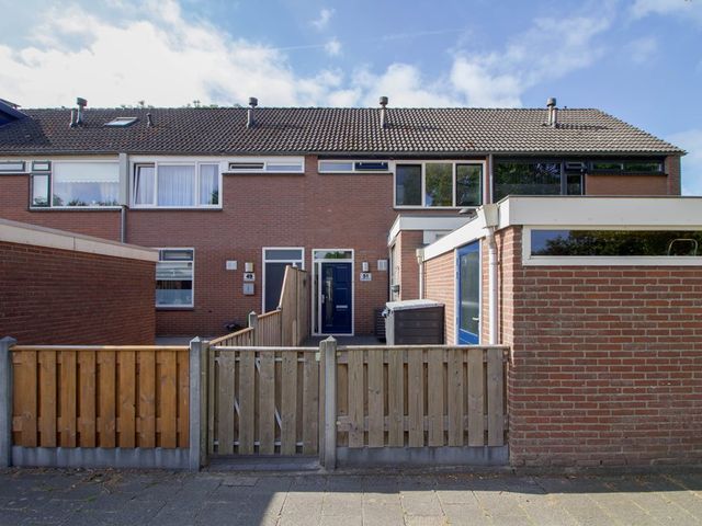 Haydnplantsoen 51, Bunschoten-Spakenburg