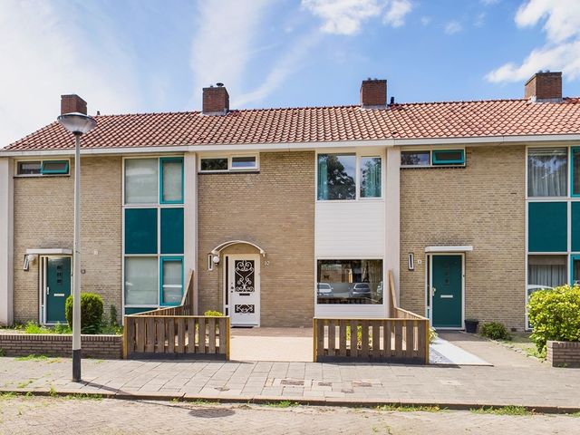 Melis Stokelaan 10, Roosendaal