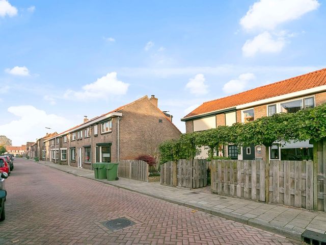 Verbruggestraat 38, 'S-Gravendeel