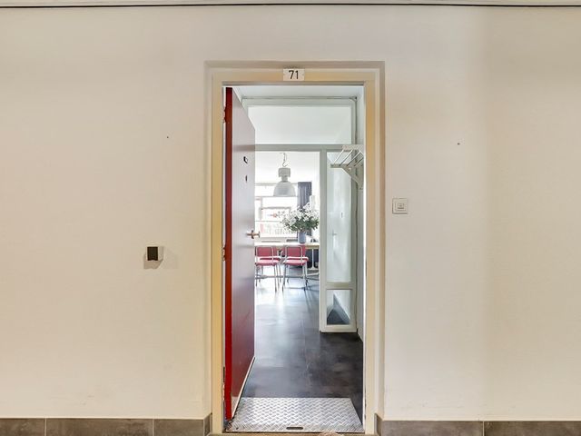 Octant 71, Dordrecht