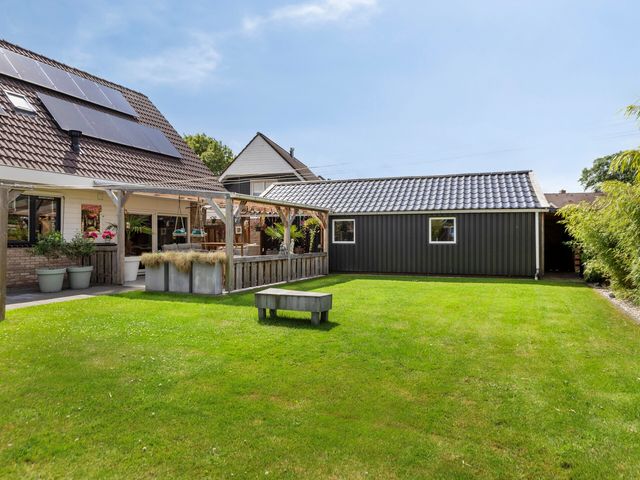 de Paden 31, Kollumersweach